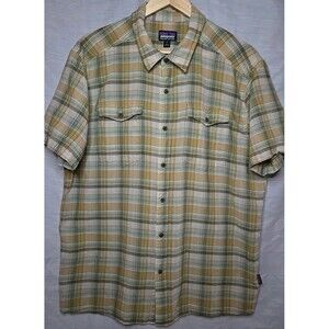Patagonia Organic Cotton Shirt Men's Large Gold Tan Green Plaid Short Sleeve
